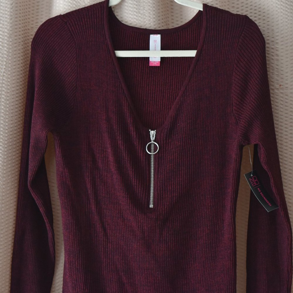 NWT - No Boundaries Sweater Top Burgundy 2XL
